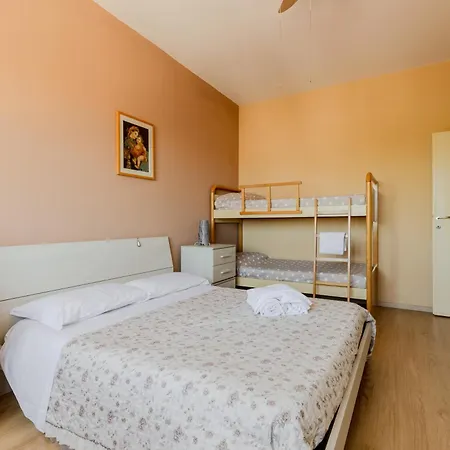 Guesthost - Appartement *