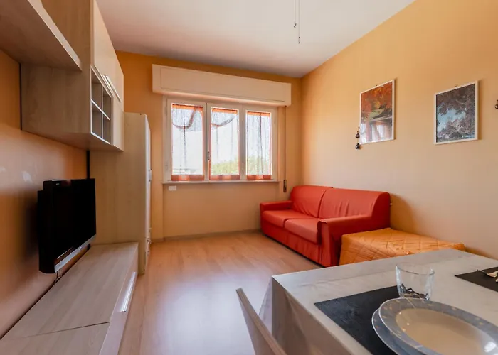 Guesthost - Appartement Viareggio